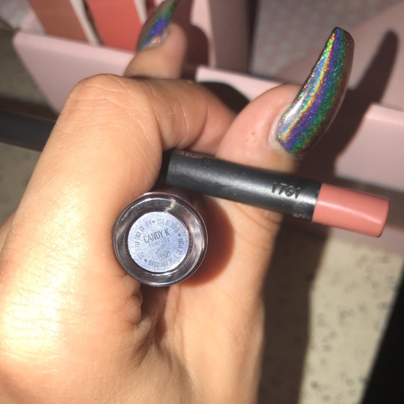 Kylie Jenner “CANDY K” Lip Kit - Picture 5 of 7